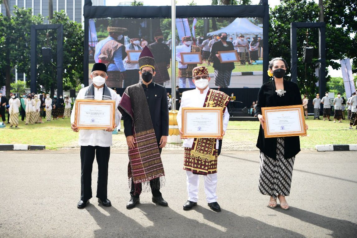 Mendikbudristek: Guru Tetap Nyalakan Obor Perubahan di Tengah Pandemi